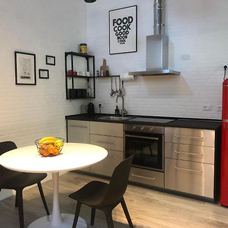 Urban Loft Apartment Болоня Екстериор снимка